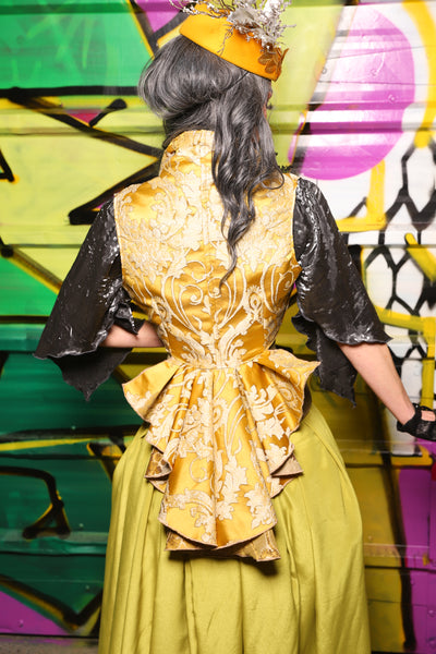 48. Wren Overbust Vest in Belle Gold Damask - The Wrenfaire Collection