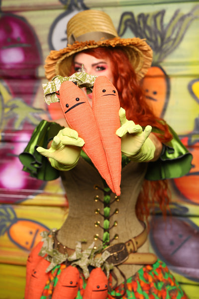 02. Carrot Clip-on Friend - The Hoedown Throwdown Collection