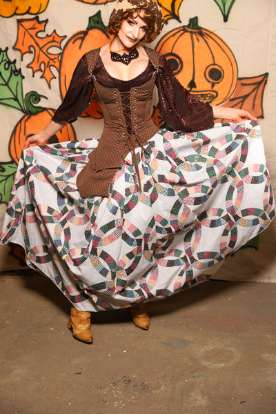 Tulip Skirt in Quilt Circles - "The Knotty Wood" Collection