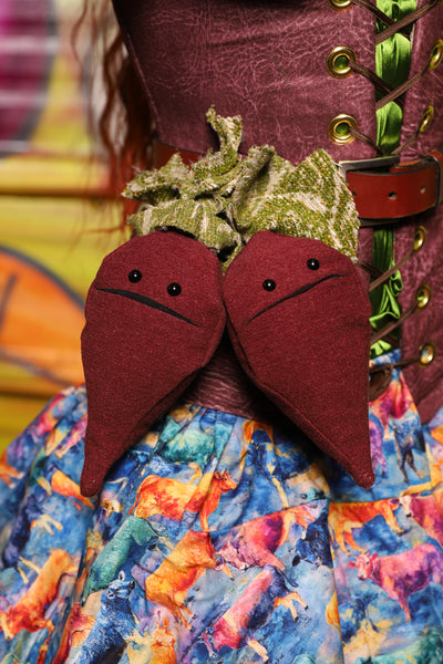 01. Beet Clip-on Friend - The Hoedown Throwdown Collection