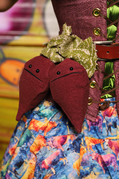 01. Beet Clip-on Friend - The Hoedown Throwdown Collection