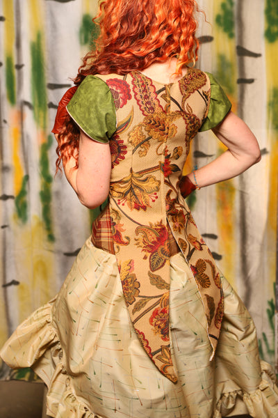 Tailed Cropped Vixen in Squash Floral - Harvest & Hayrides Collection