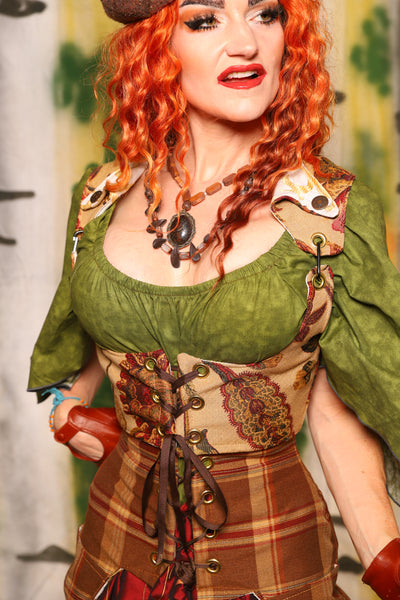 Cropped Dapper Vixen in Squash Floral - Harvest & Hayrides Collection