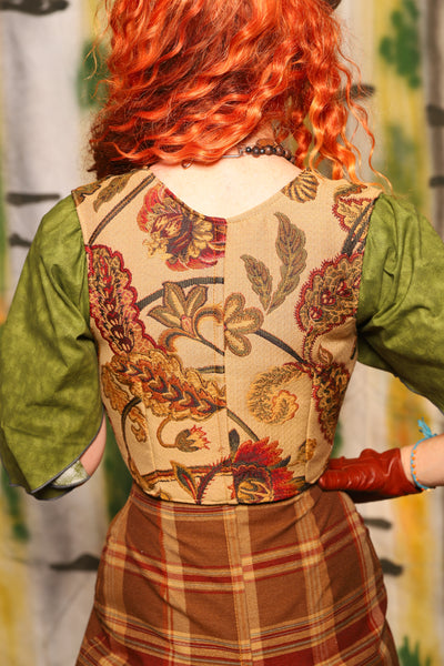 Cropped Dapper Vixen in Squash Floral - Harvest & Hayrides Collection