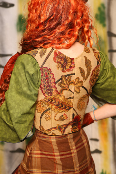 Cropped Dapper Vixen in Squash Floral - Harvest & Hayrides Collection