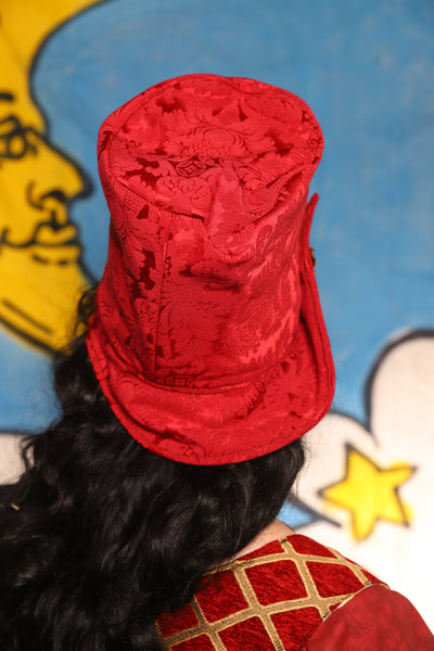 Regency Top Hat in Scarlet Medallion - The Goldenberry Collection