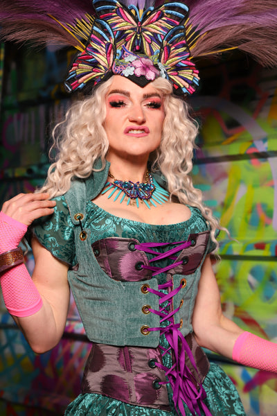 17. Cropped Vixen in Arcane Thread - The Feylustrium Collection