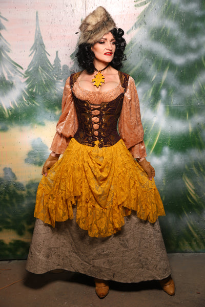 Crescent skirt w/ruffle in Gold Stretch Lace - Day 11 of 12 Days of Christmas