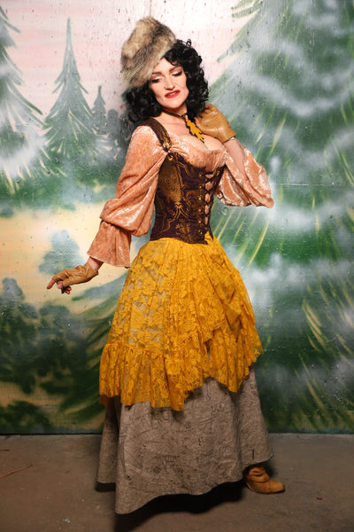 Crescent skirt w/ruffle in Gold Stretch Lace - Day 11 of 12 Days of Christmas