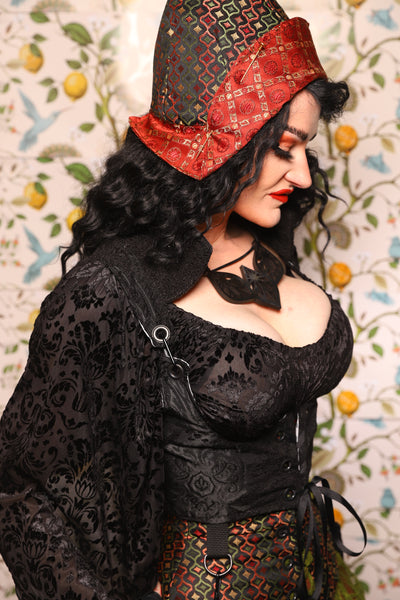 Cropped Vixen in *WITH Pockets* in Black Medallion - The Wandering Minstrel Collection