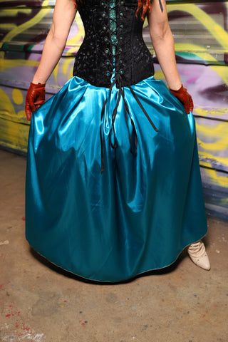 Tulip Skirt in Turquoise Satin - Day 19 of "Celebrating 22 Years of Damsel"