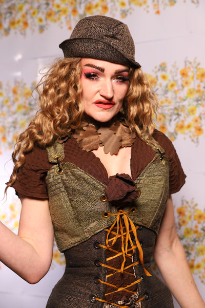 13. Cropped Courtier Corset In Hedgewitch – The Leave It To Beaver Collection