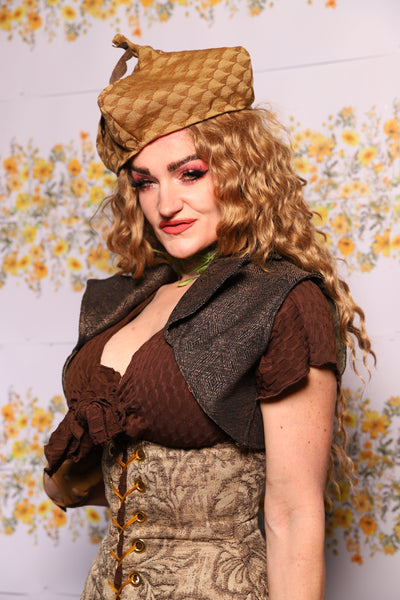 17. Cropped Lapel Vest In Barkcloth - The Leave It To Beaver Collection