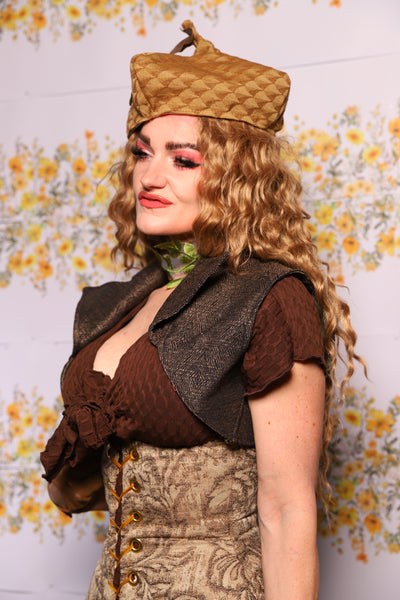 17. Cropped Lapel Vest In Barkcloth - The Leave It To Beaver Collection