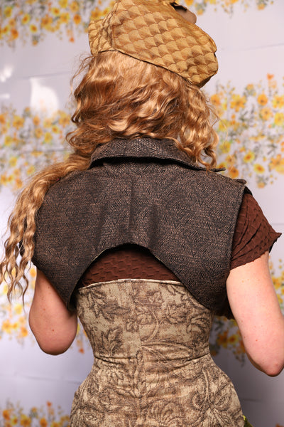 17. Cropped Lapel Vest In Barkcloth - The Leave It To Beaver Collection